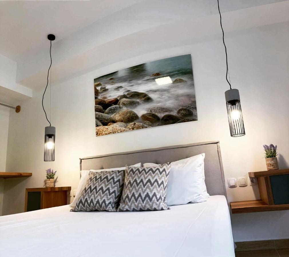 Guesthouse Mouses Калаврита Экстерьер фото